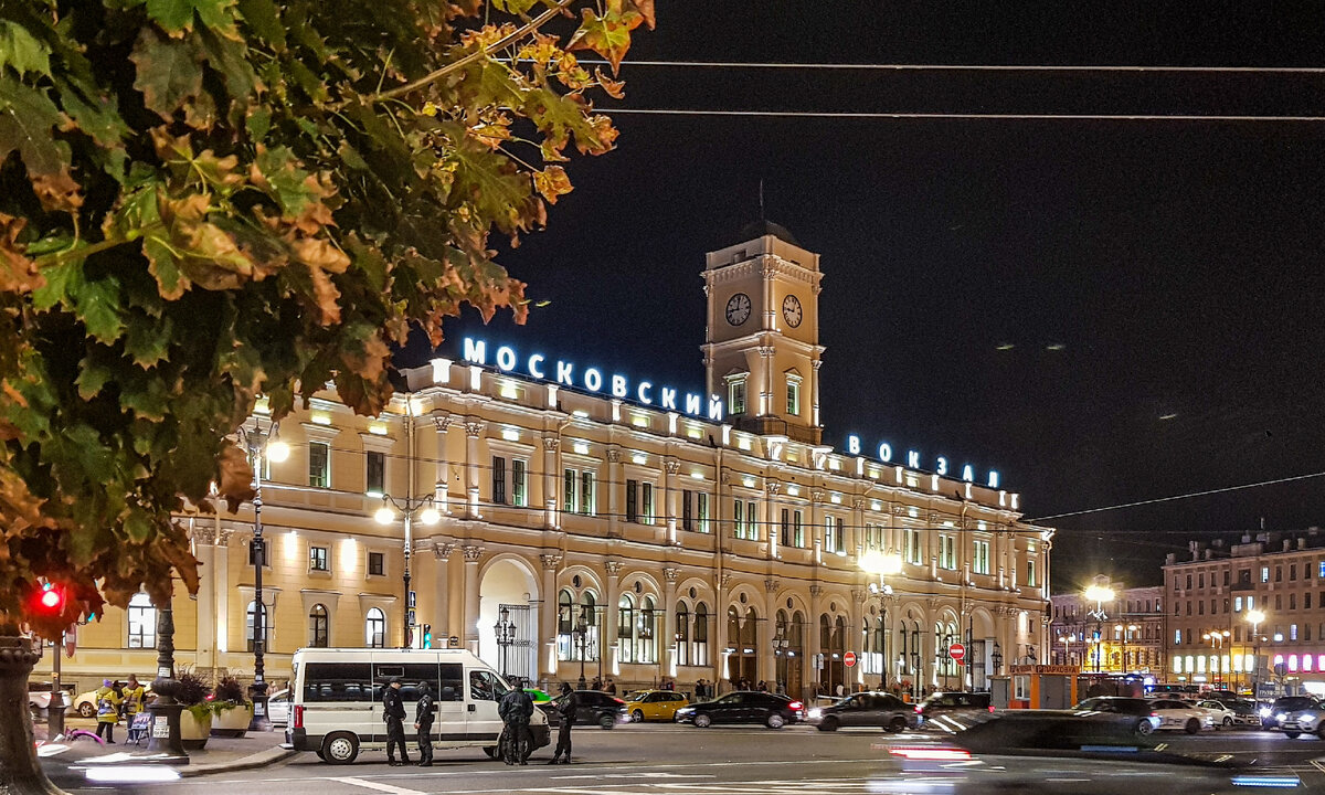 Путешествие из Петербурга в Москву на скором фирменном поезде 