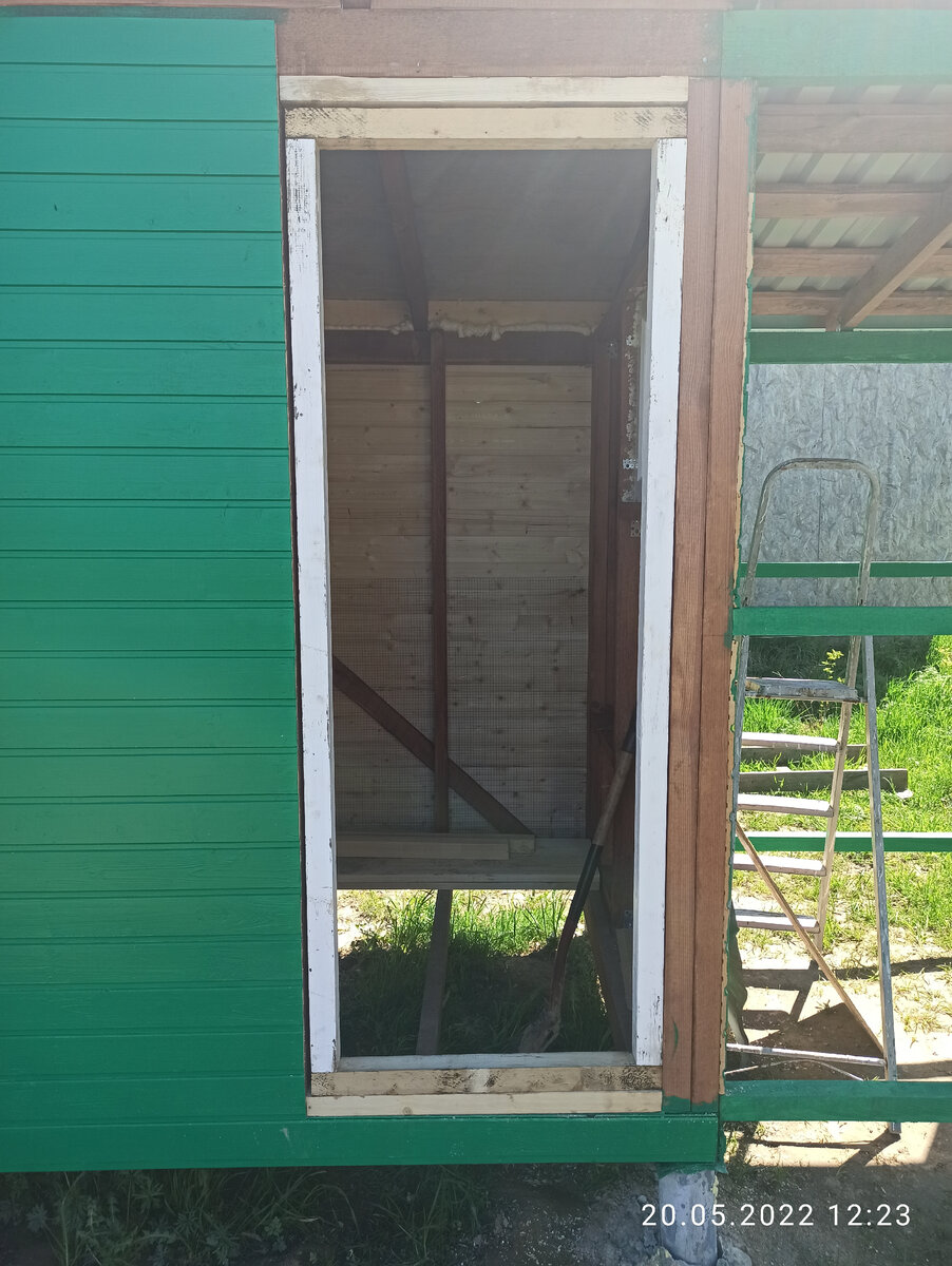 Примерил каркас двери в проем