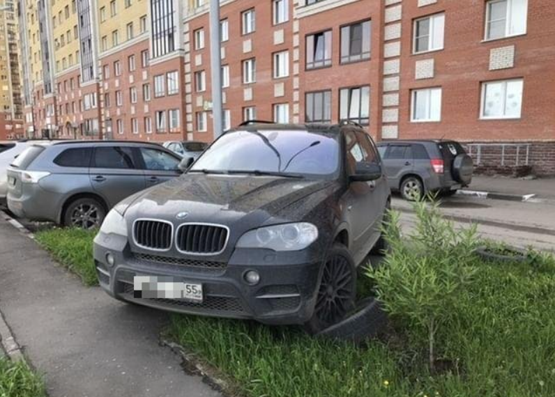 Зачем люди ставят свои фото на обои