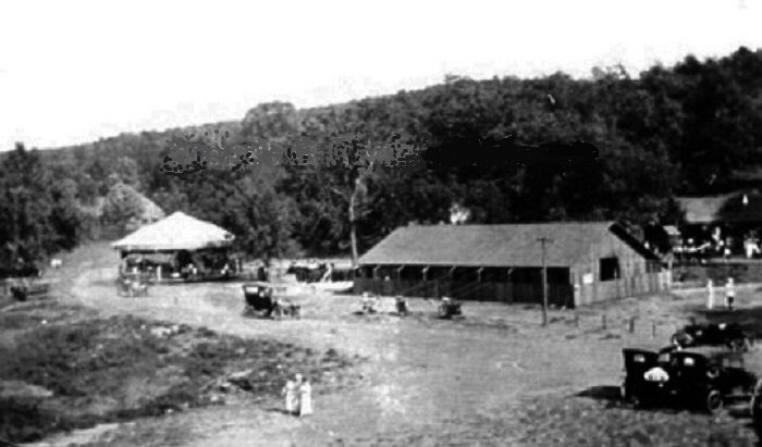 Фотография Дексфильд-парка. Хотя парка аттракционов на момент описываемых событий уже не было, фотография даёт представление о месте, где всё произошло