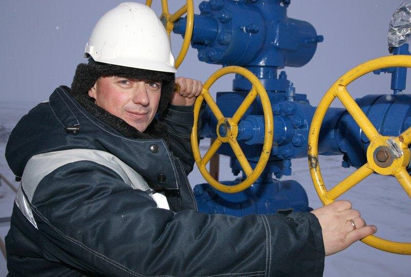 https://www.gazprom.ru/careers/hr-policy/