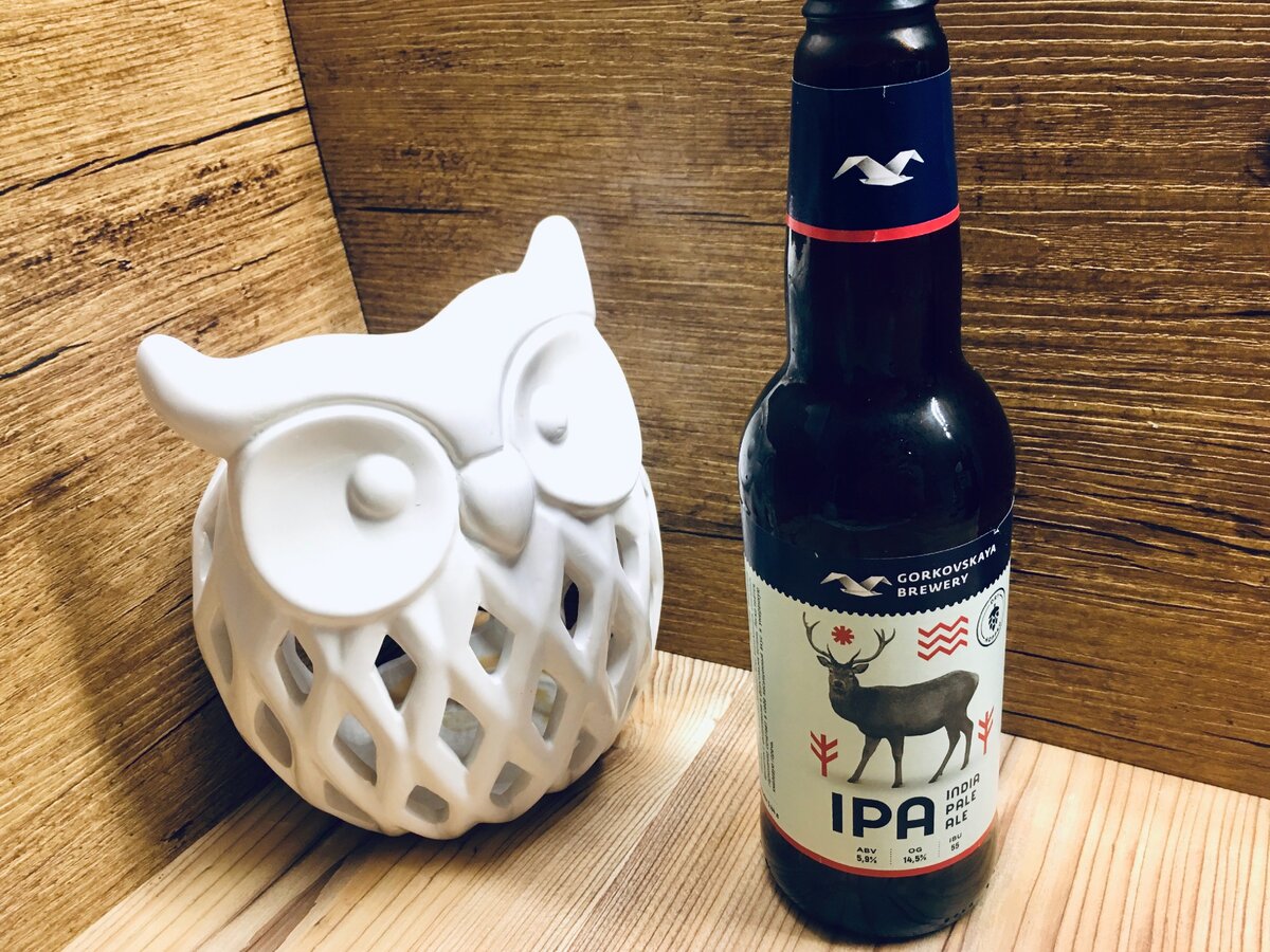 Пиво India Pale Ale от Горьковской пивоварни в бутылке.
