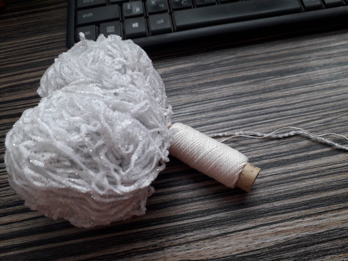 ниточки. листайте галерею