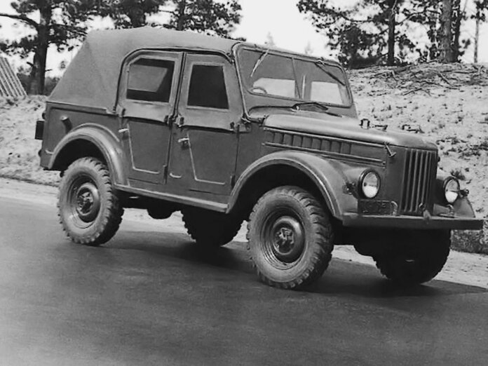 ГАЗ 69. Подписывайтесь на канал и ставьте палец вверх! Это помогает развитию канала!