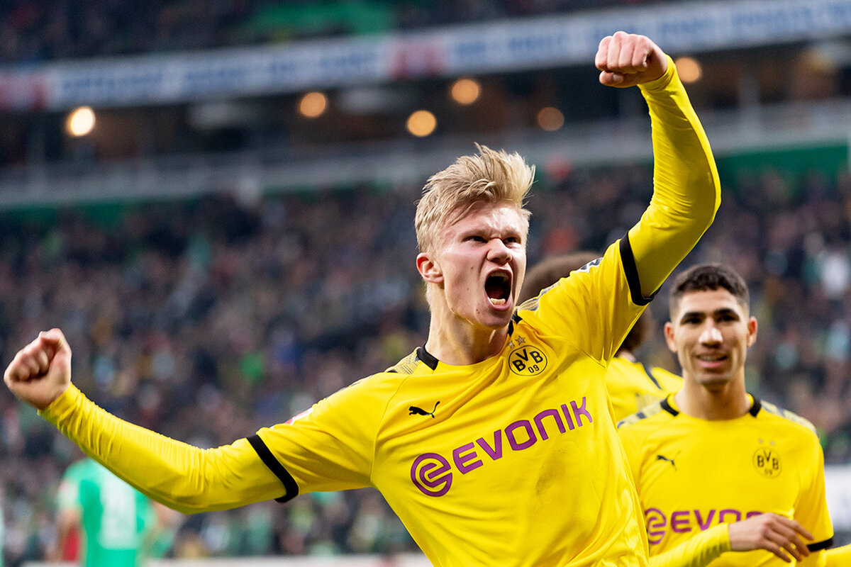 А ему всего-то 19 лет!