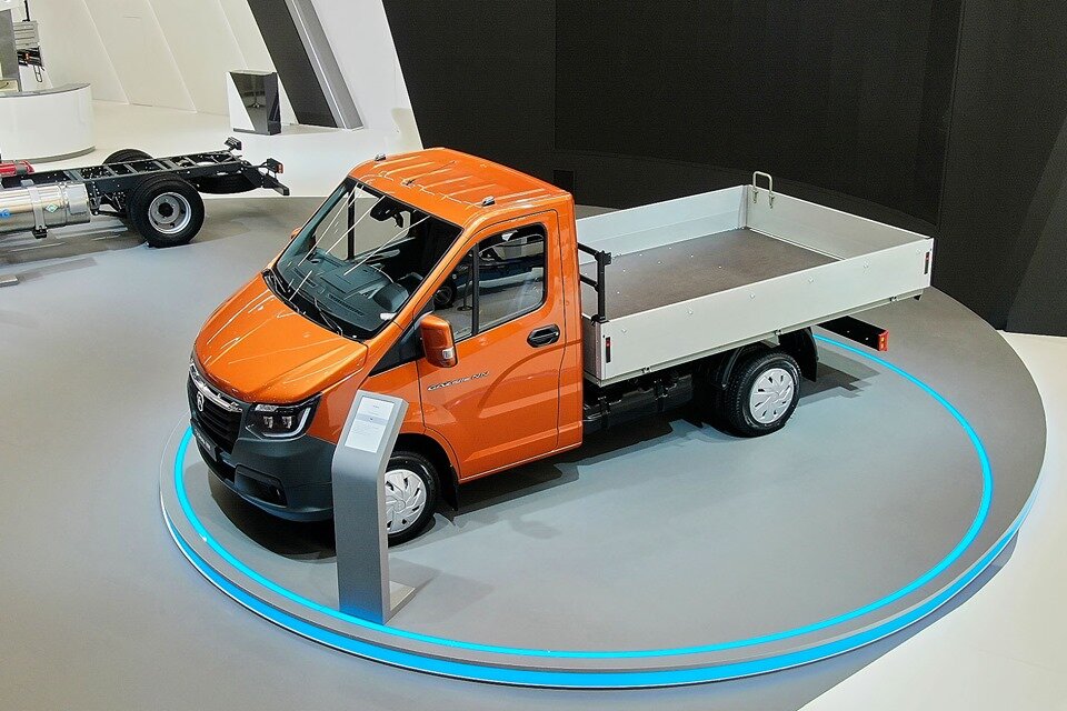 Саму кабину от Некста оставили, как я понимаю