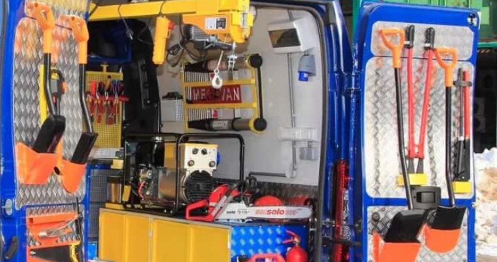 Не покупайте строителям лишнего! Как выбрать строительную бригаду.