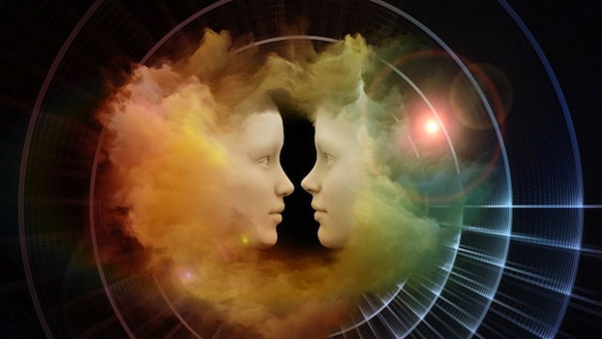 23 признака отношений близнецовых пламен