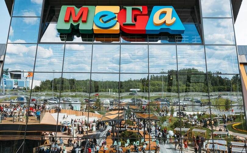 Фото: ТЦ "Мега"