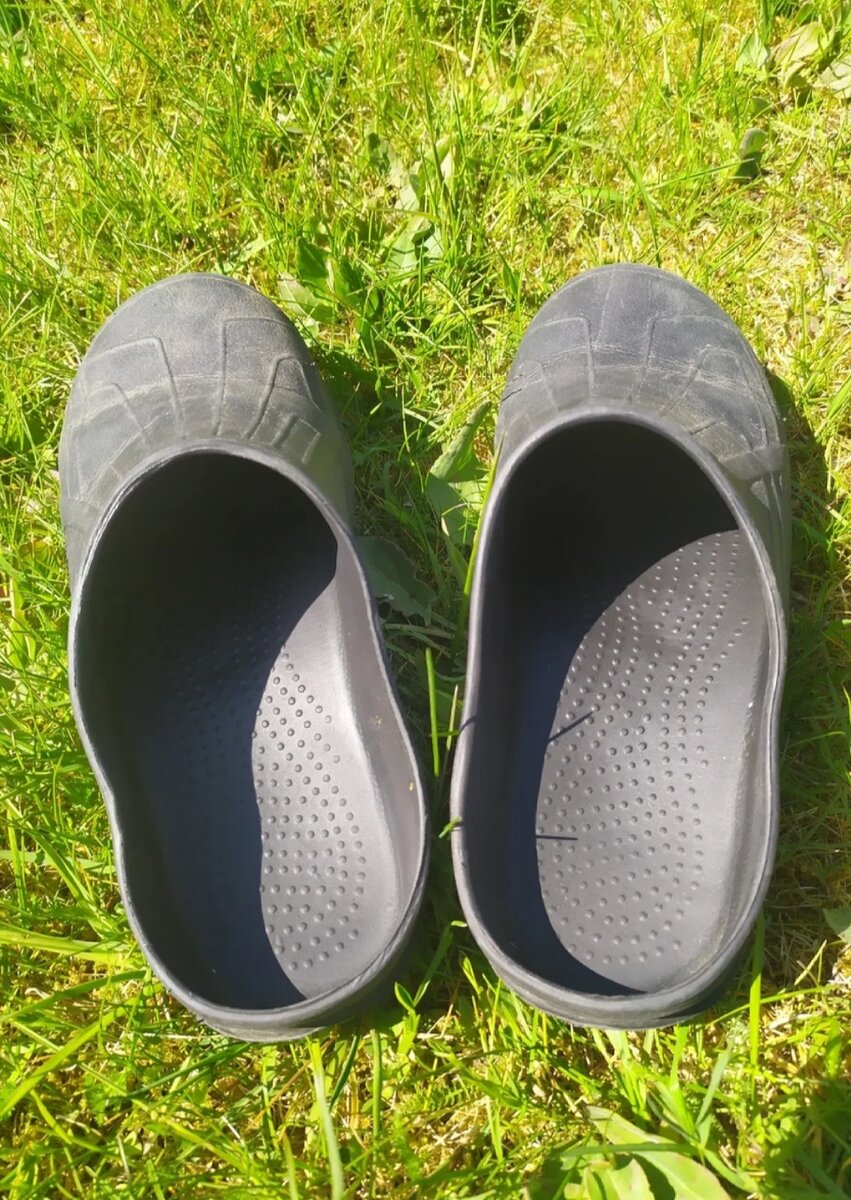 Обычные калоши без задней стороны