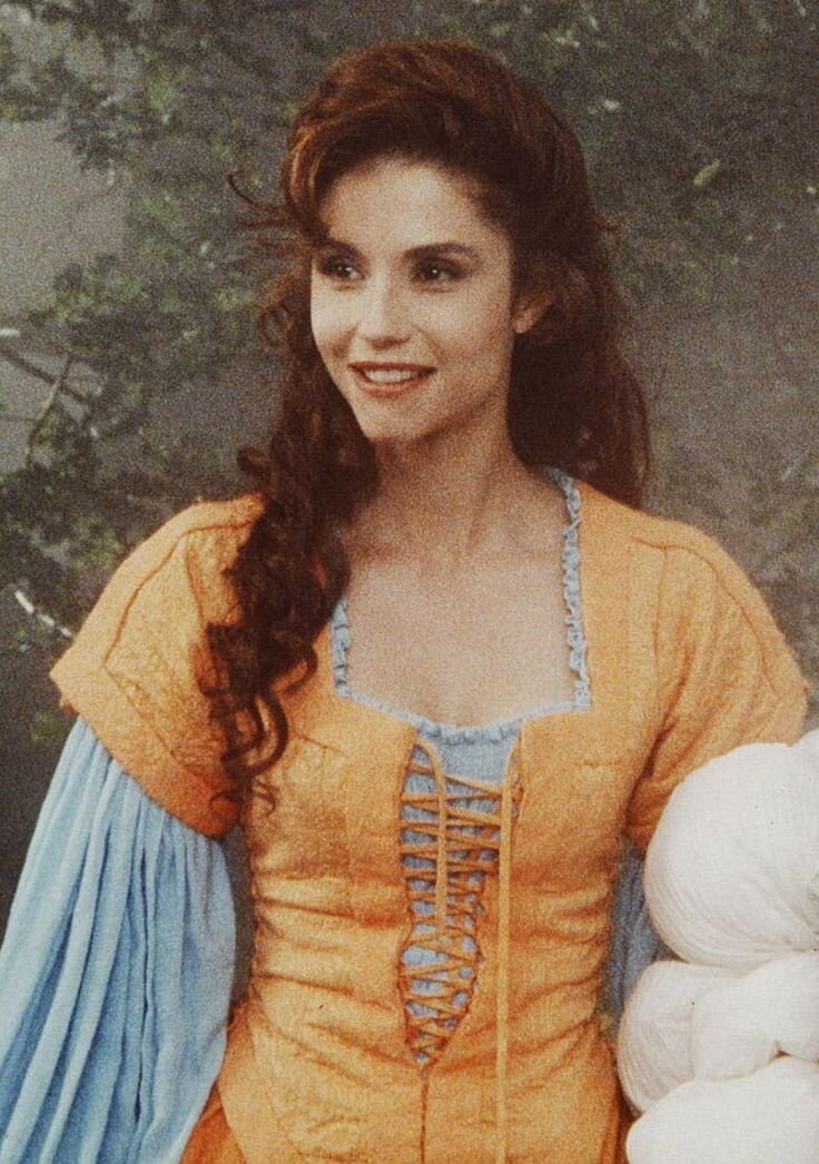 Алессандра Мартинес в роли Фантагиро