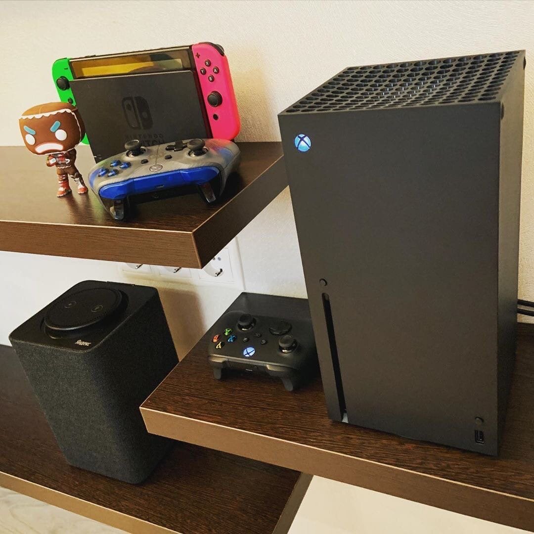 Но, как же он хорош... с нетерпением буду ждать рабочей консоли