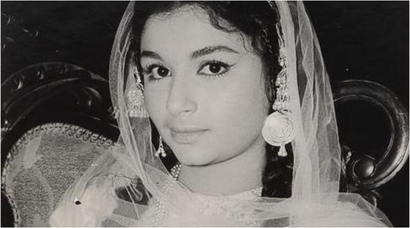 Молоденькая Шармила - https://clck.ru/SNA2N