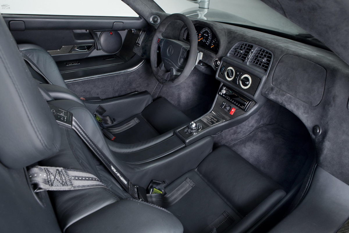 Mercedes Benz AMG CLK GTR Wheel