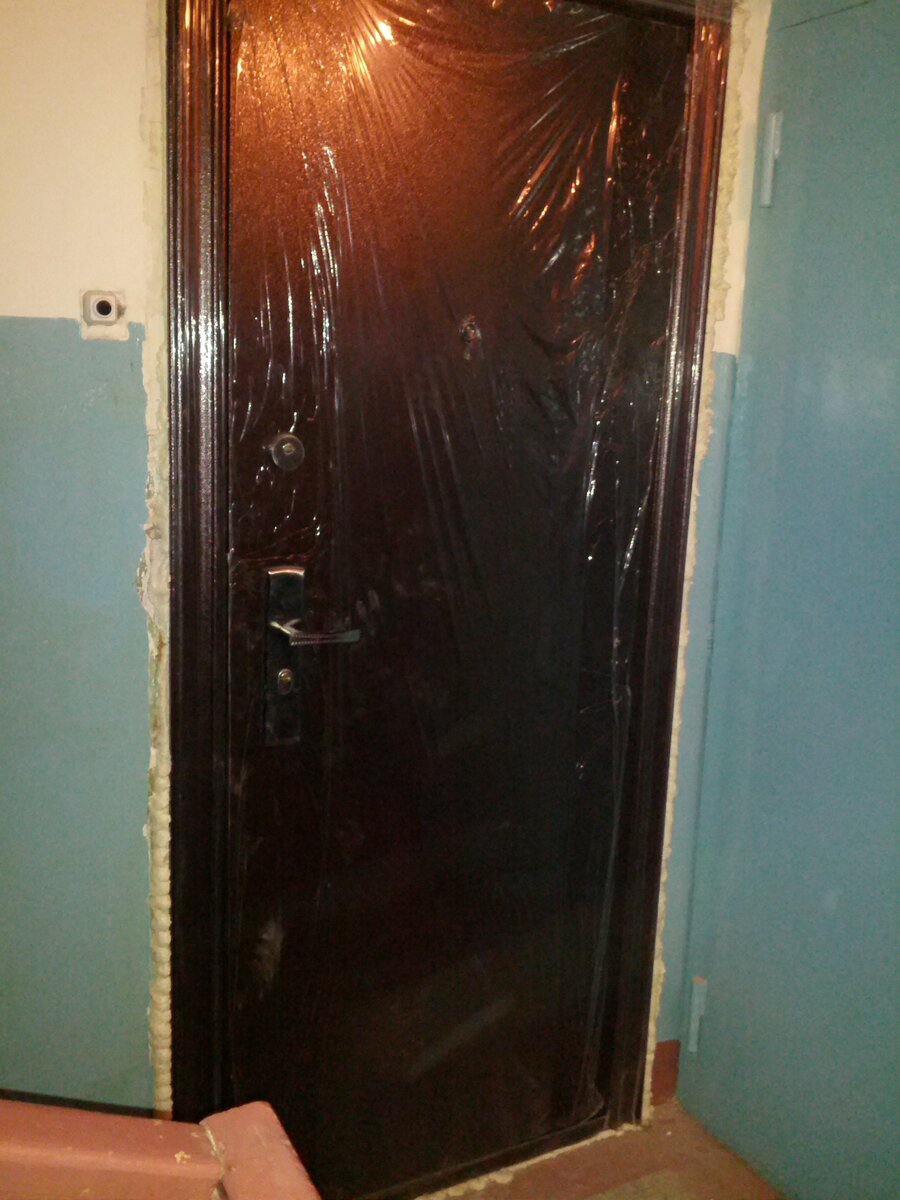 "Кетайская" входная дверь