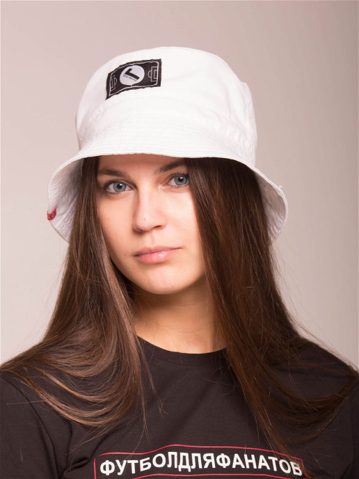Панама белого цвета «Город Горький»