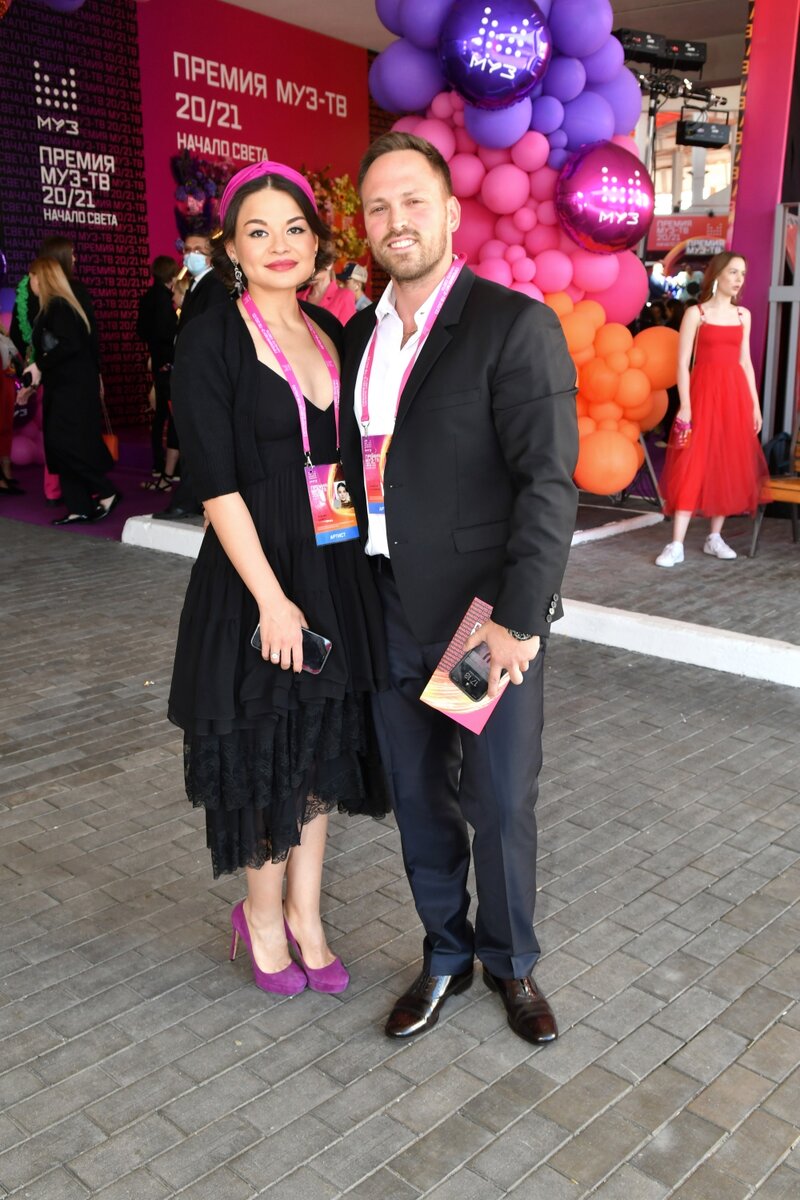 Ксения с мужем А.Столяровым Фото woman.ru