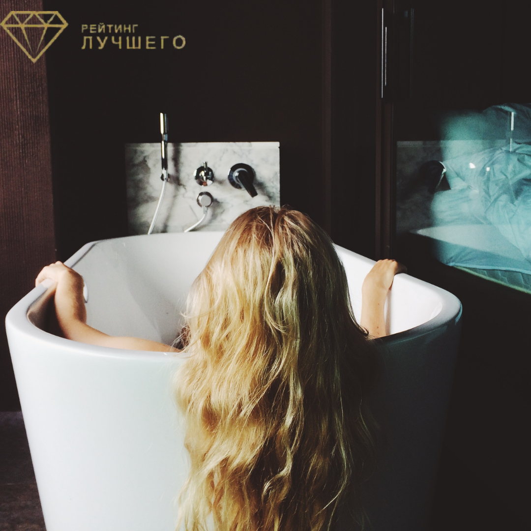 Выбираем акриловую ванну