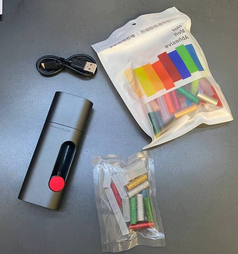 Клеевой пистолет Xiaomi Wowstick Mini Hot Melt Glue Pen. Автор канал Xigeek - новости Сяоми(Xiaomi)