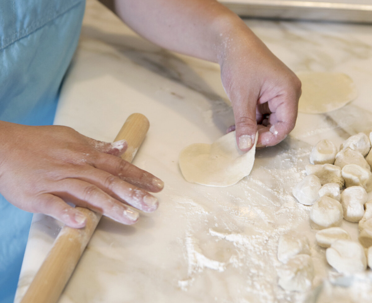 https://i0.wp.com/www.foodrepublic.com/wp-content/uploads/2018/03/dumplingdough.jpg?fit=1200%2C979&ssl=1