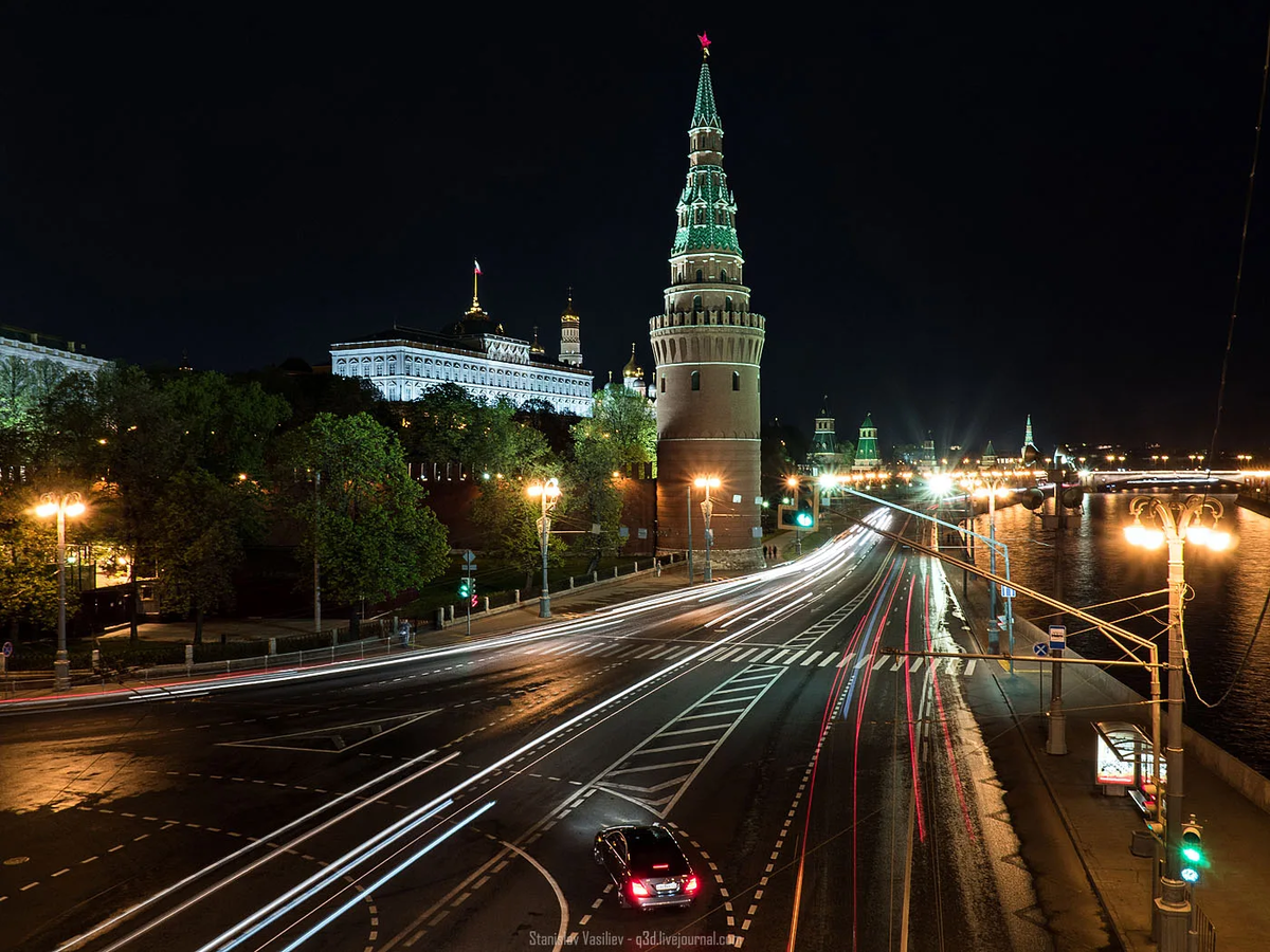Дороги Москвы. Ночная Москва дорога. Дороги Москвы ночью. Москва вид с дороги.