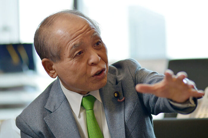 Мунэо Судзуки  прогнозирует «столкновения» Японии с Россией