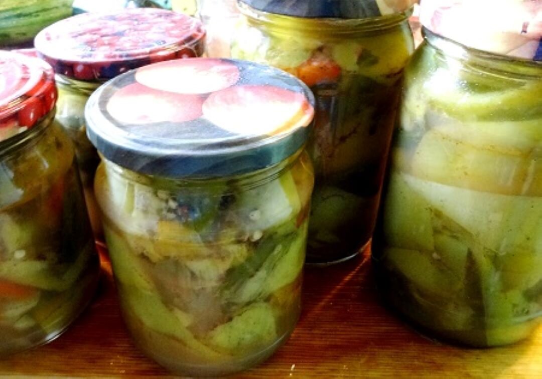 Перец на зиму с мёдом и корицей