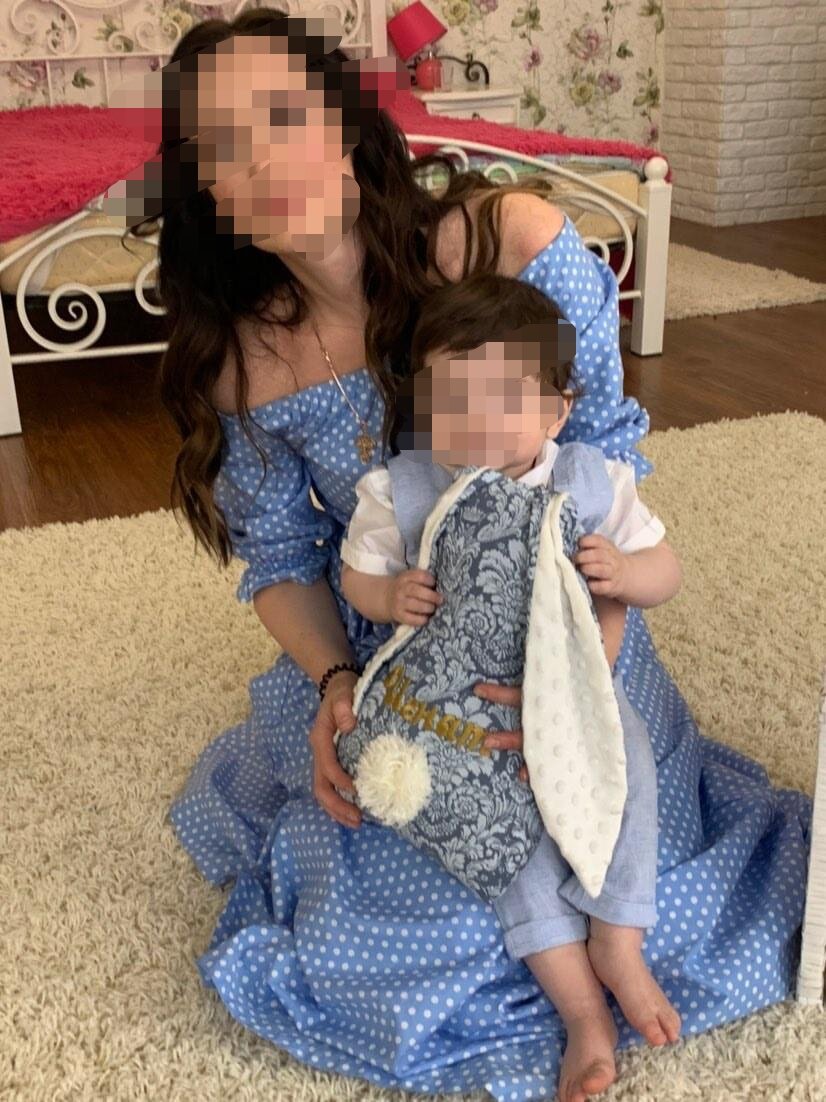 Зайка подошел по цвету фемели лука и очень понравился малышу.