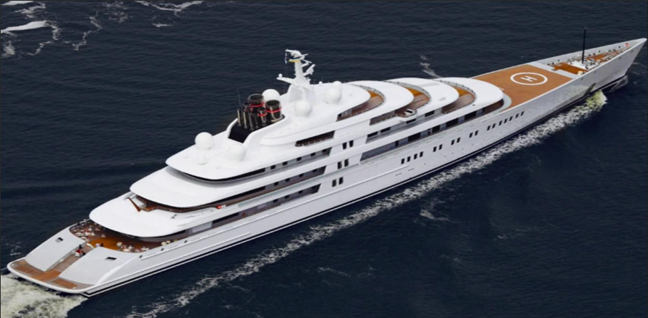 Яхта Azzam занимает 2 место нашего рейтинга.Яхта Azzam считается самой большой частной яхтой в мире. Длина судна составляет 180 метров, а это 2 футбольных поля. Известно, что дизайн яхты выполнен в стиле эпохи правления Наполеона Бонапарта. На данный момент интерьер яхты строго засекречен и до сих пор нет ни одной фотографии ее отделки.