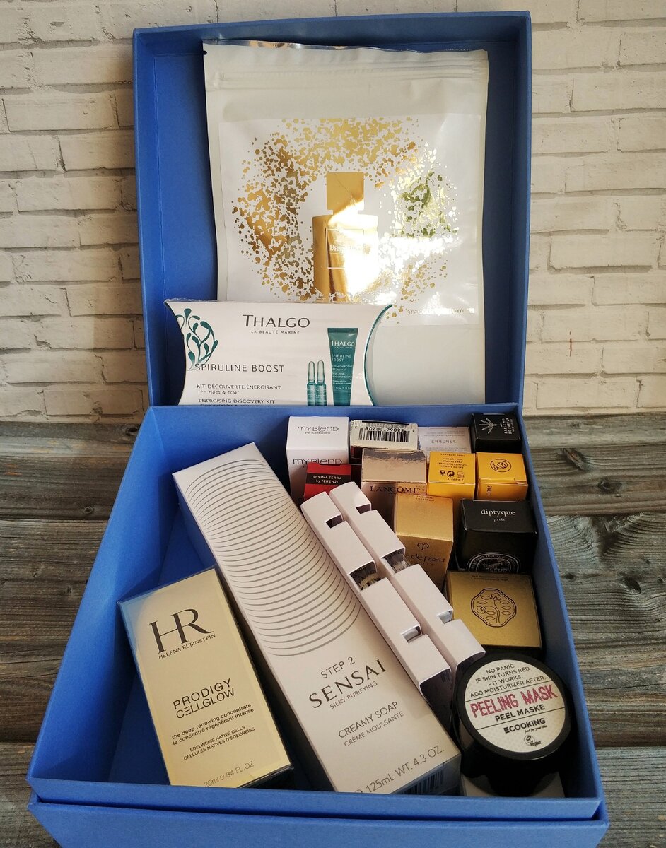 Gold Apple box Delux Edition. Наполнение более чем на 20000р