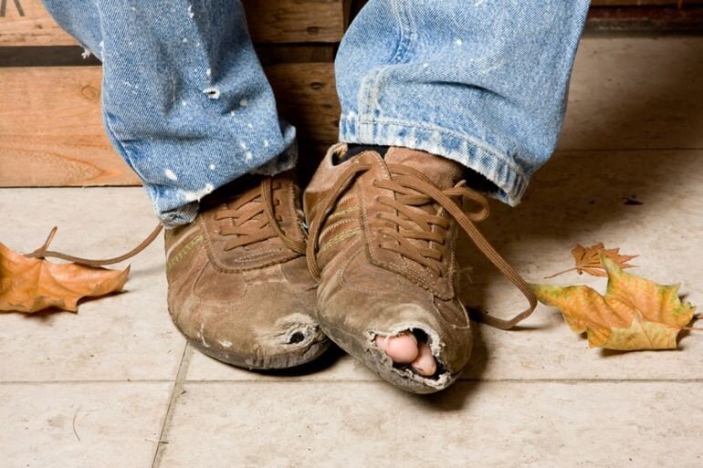 Не , обувь у меня пока есть .