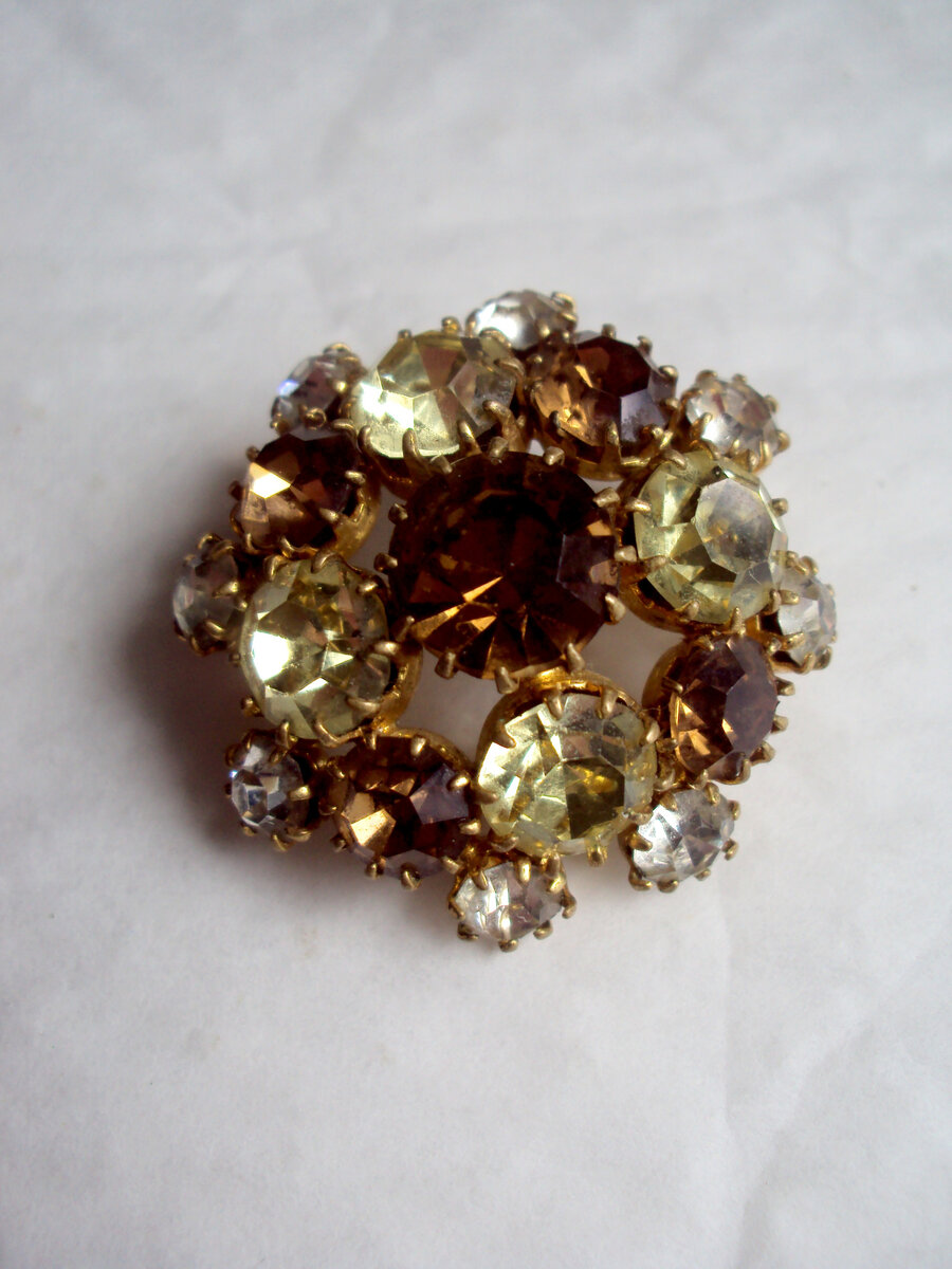 Это целая часть с застежкой