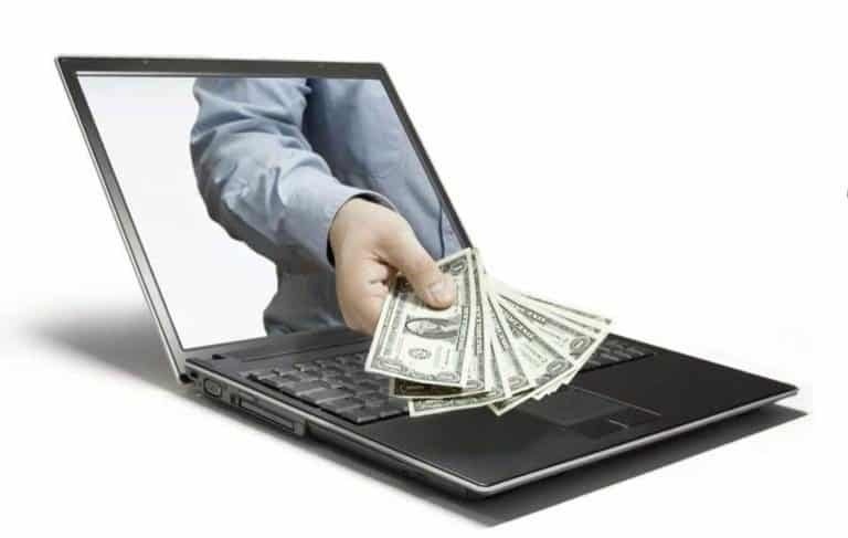 Онлайн займ, только руку протяни, и номер карты укажи