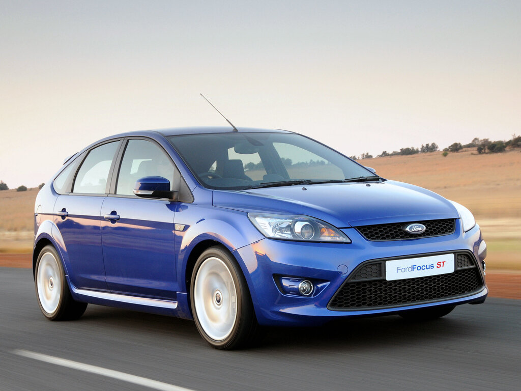 Ford Focus. Стоит ли покупать этот автомобиль? Не мешают ли этому  автомобилю частые поломки | Dark Times | Дзен