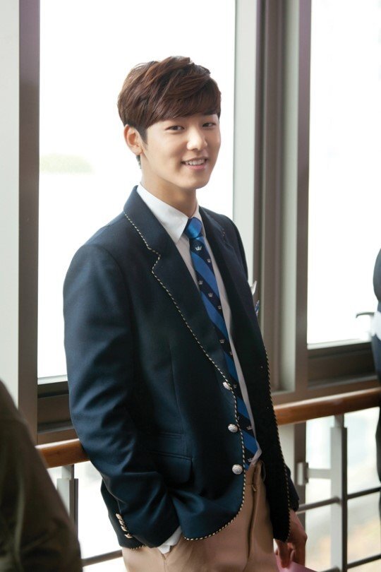 Умница Юн Чхан Ён