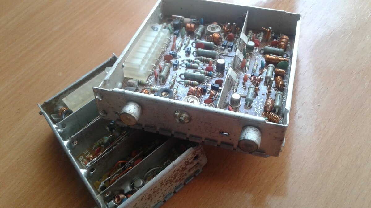 Сверху СК-М 24-2С. Снизу СК-Д-24