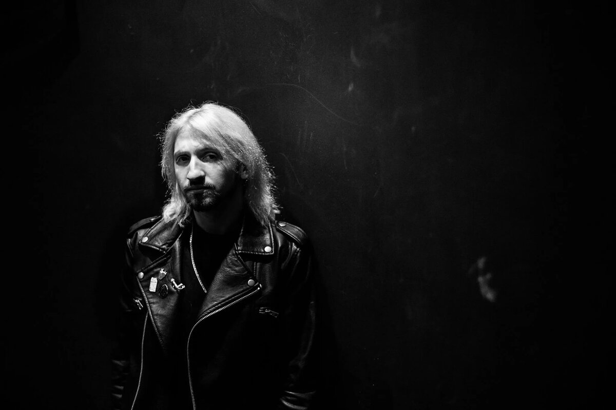 исходник: http://yulainfo.com/news/zhenya-milkovskij-gruppa-nervy-ze-intervyuer-27-06-2018 