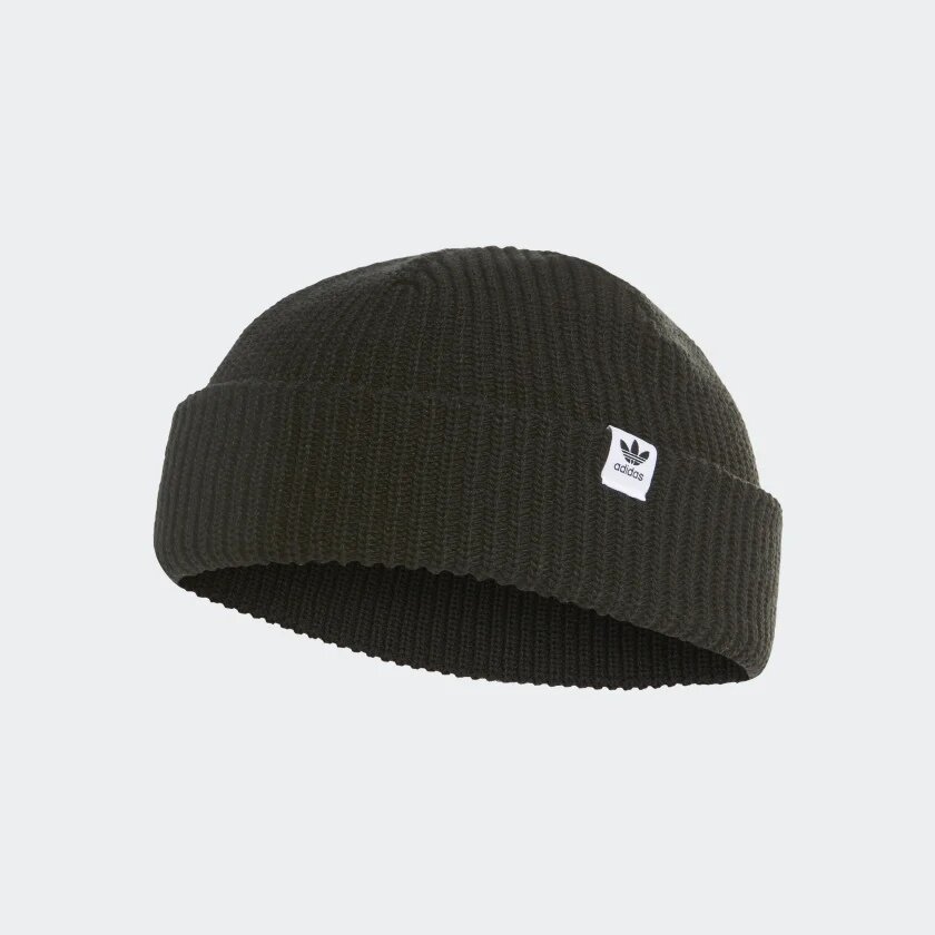https://vk.com/wall-154761393_186902    шапка Adidas так-же по скидке и стоит она 1279 рублей
