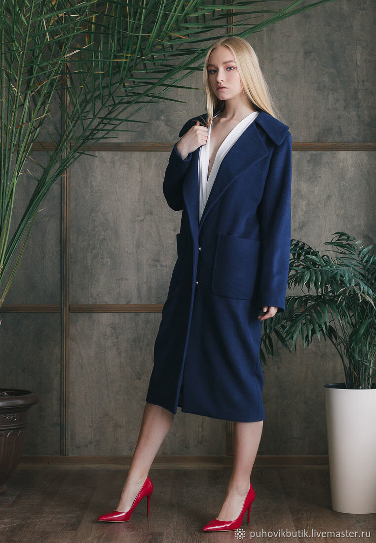 На фото: пальто, магазин Puhovik.Butik https://www.livemaster.ru/puhovikbutik