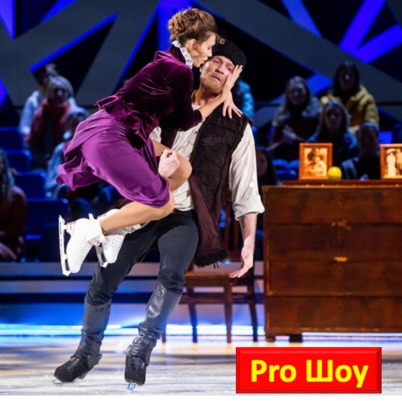 Кадр с выступления Тодоренко и Костомарова