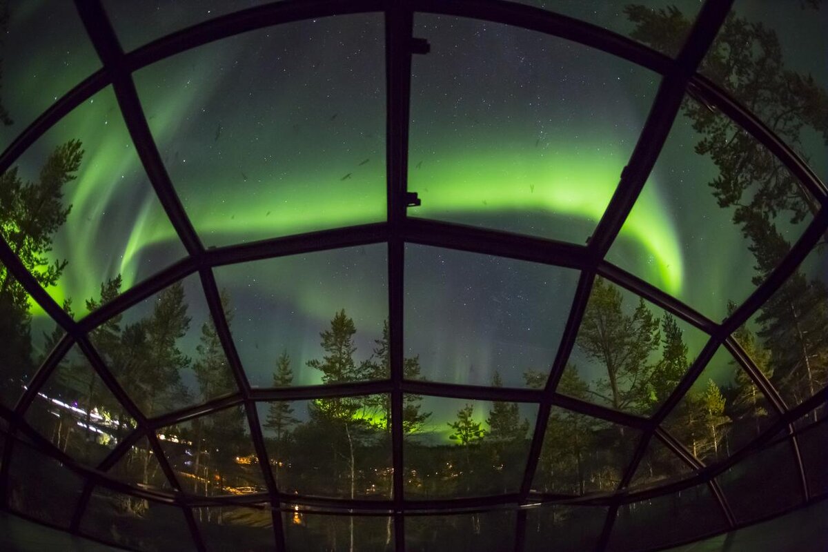Kakslauttanen Arctic Resort Северное сияние