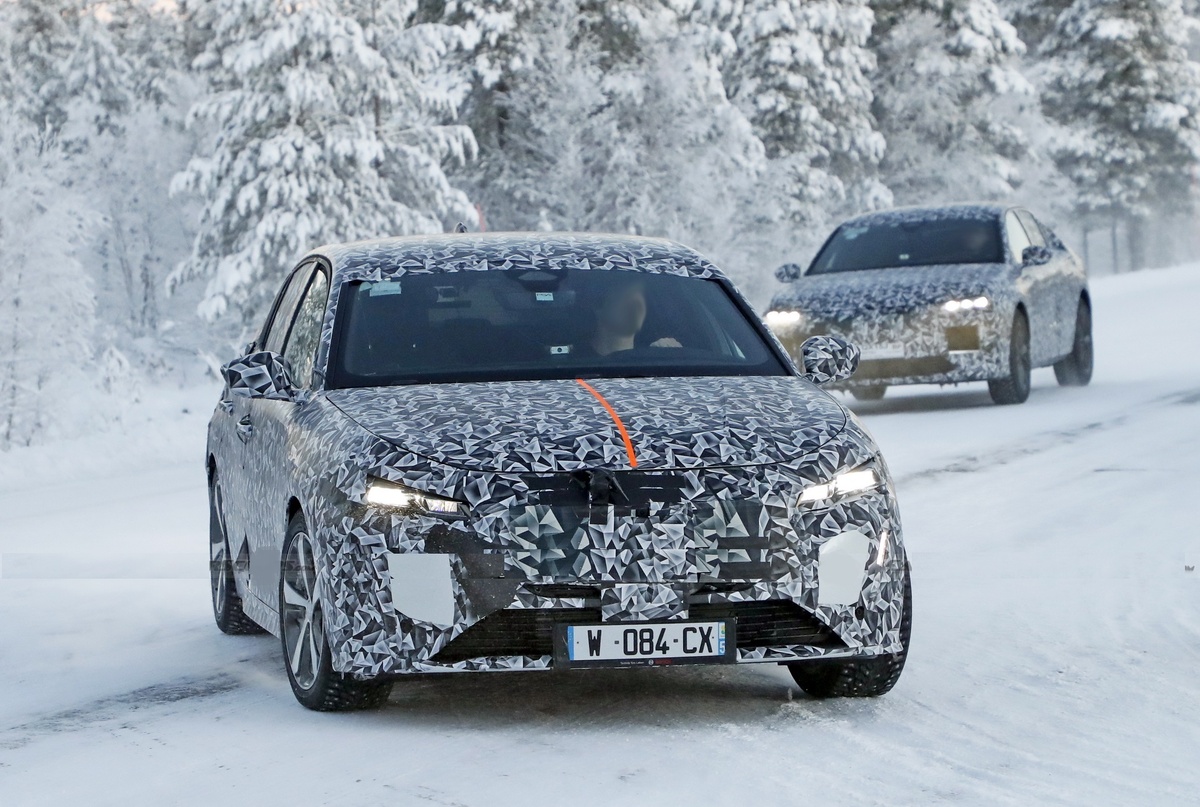 Peugeot 308 2021