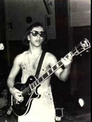 Фото из интернета. Группа "Воскресение", А. Сапунов.