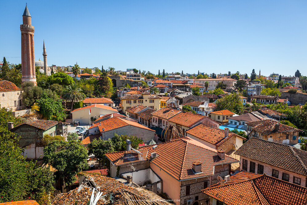 Старый город анталии фото