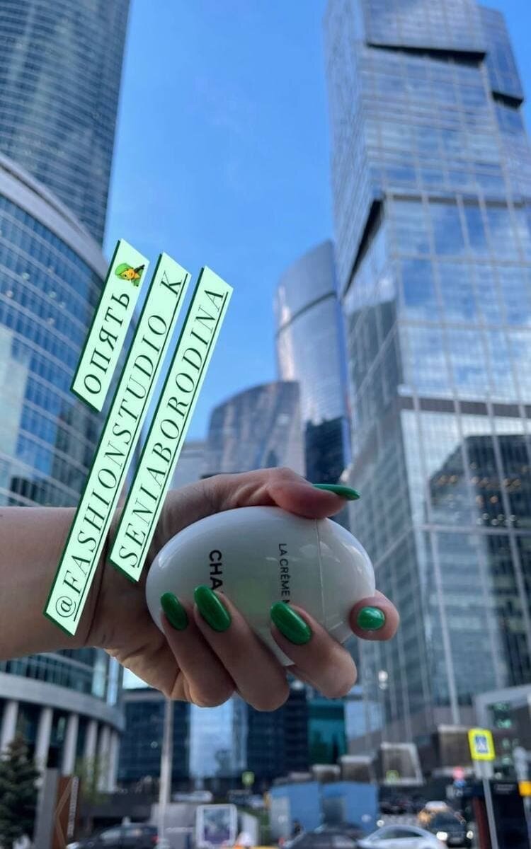 Маникюр Ксении Бородиной. Фото: Instagram.com/borodylia