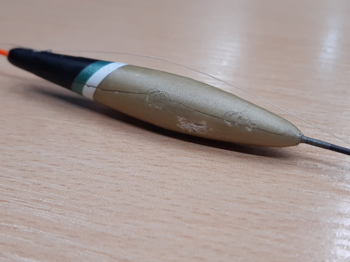 обычный китайский поплавок из дерева, вероятно бальса