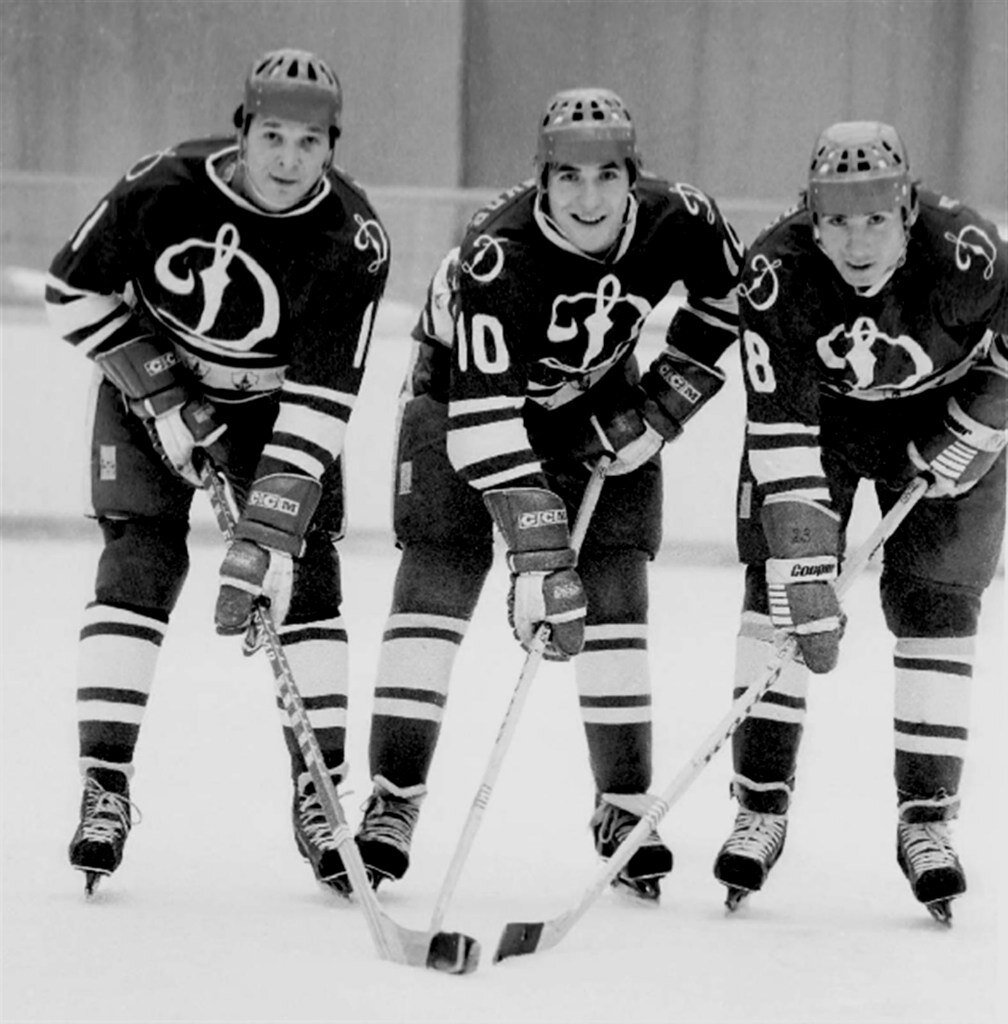 Изображение с Яндекс.Картинки (тройка А.Мальцеа и братьев Голиковых. К сожалению, фото П.Природина вместе с ними не нашел)