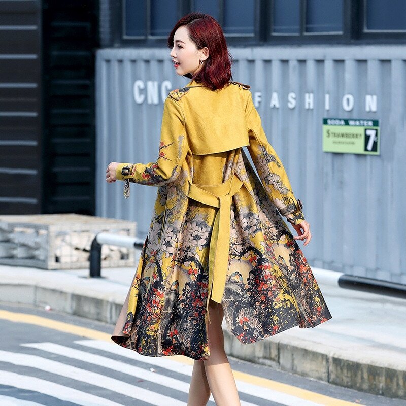 Кожа? С красивым тонко проработанным принтом? За 3 479,06 руб.?