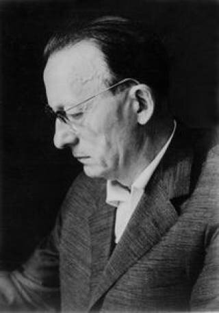 Спустя несколько лет после окончания консерватории Кабелач преподавал на кафедре композиции.