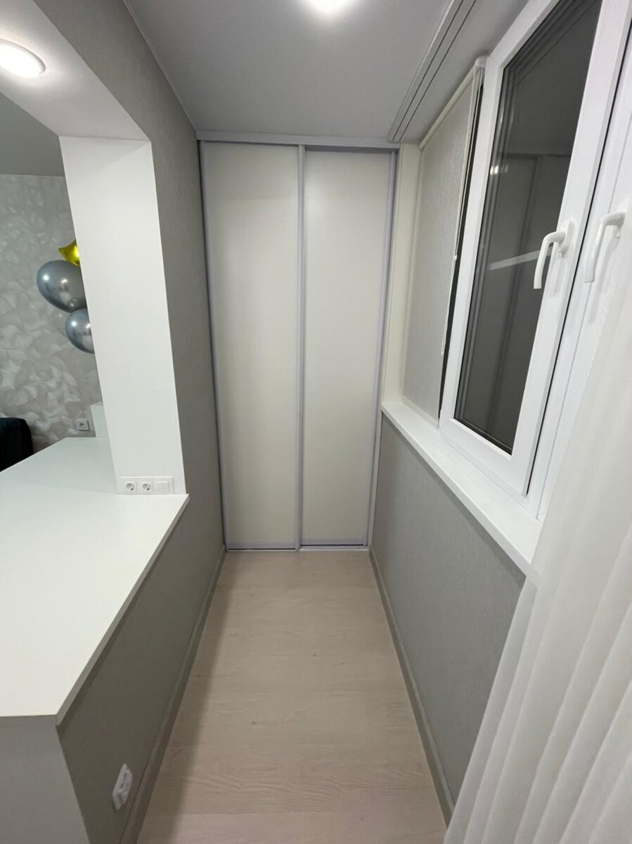 Применение гипсокартона при отделке балкона - фото одной из наших работ